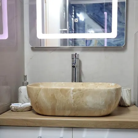 Psimithefto Luxury Apartament *